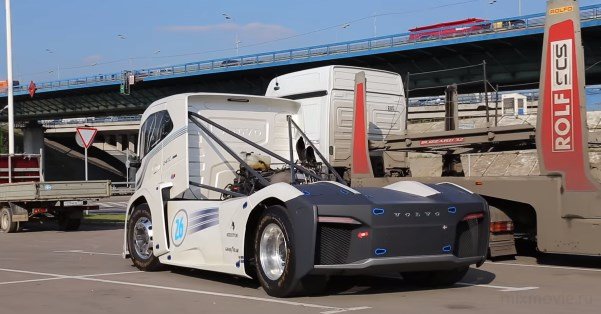 САМЫЙ БЫСТРЫЙ ГРУЗОВИК В МИРЕ! Обзор VOLVO на 2400 Л.С.!!!