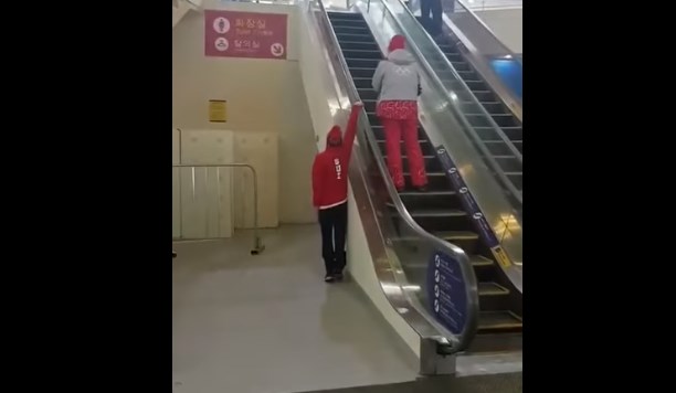 Как пользоваться эскалатором