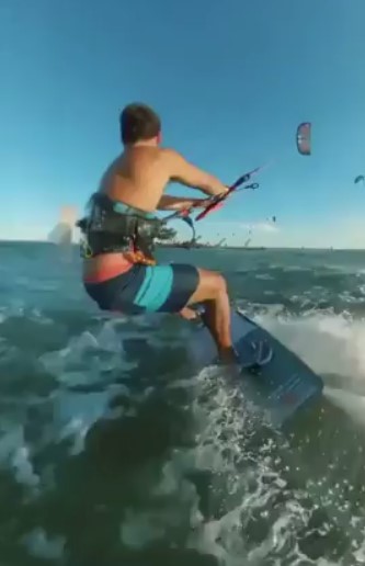 Пролетел через остров ?‍♂️??️