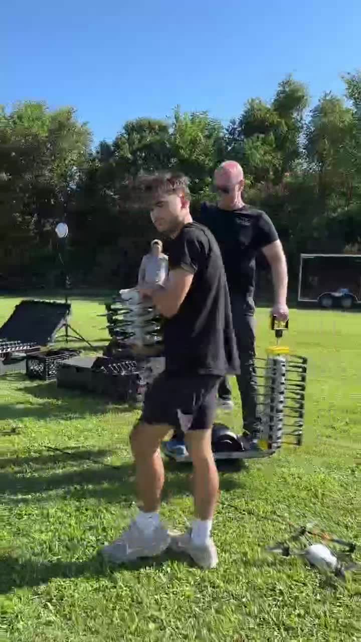 Медуза из тысячи дронов